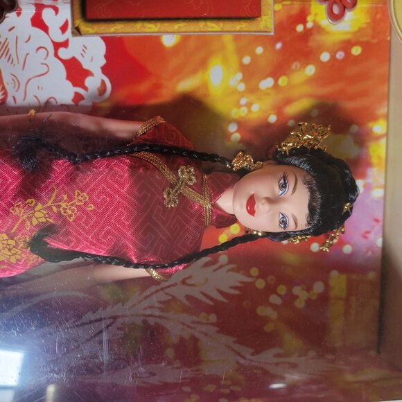 Keeping Festivals Chinese New Year's Barbie - Picture 14 of 16